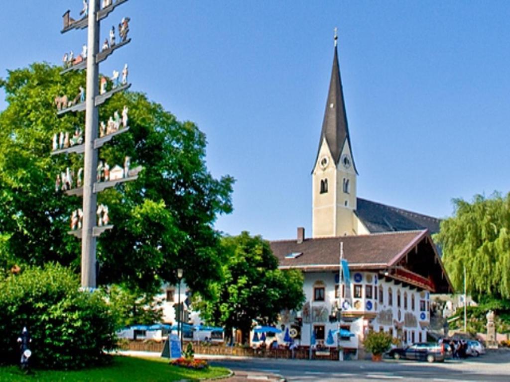 Gasthof Alter Wirt Hotel Bernau am Chiemsee Bagian luar foto